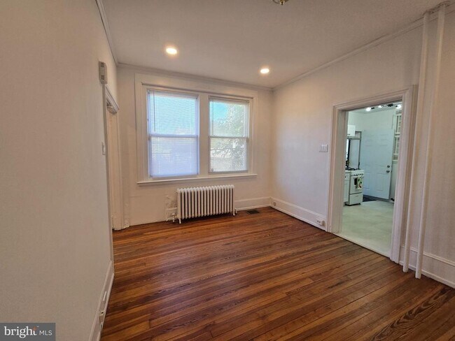 Foto del edificio - 5455 Ridge Ave
