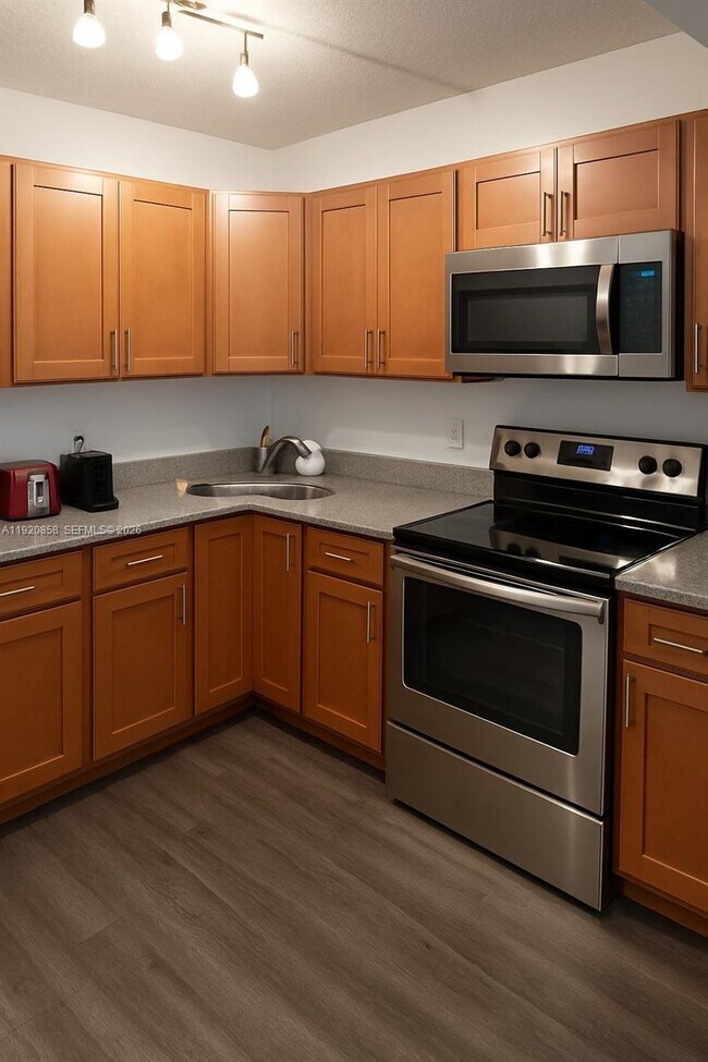 Building Photo - 4717 Sable Pine Cir