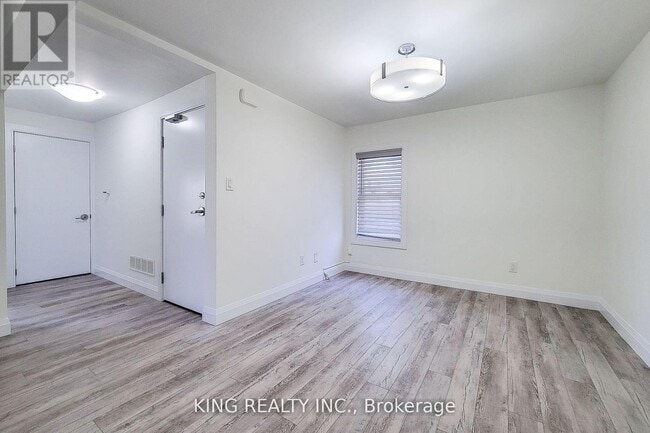 Building Photo - 4464 Ellis St