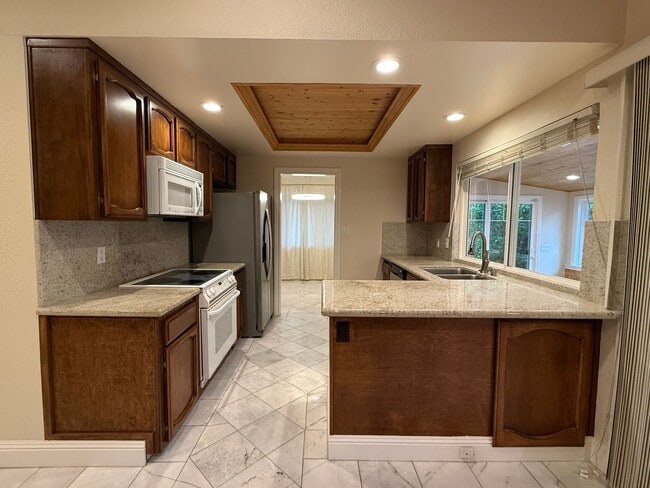 Photo - Spacious South San Jose Home with 3 Bedrooms and Sunroom!