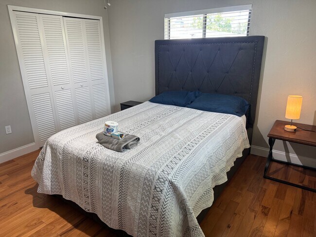 Foto del edificio - 4031 Condor Ln