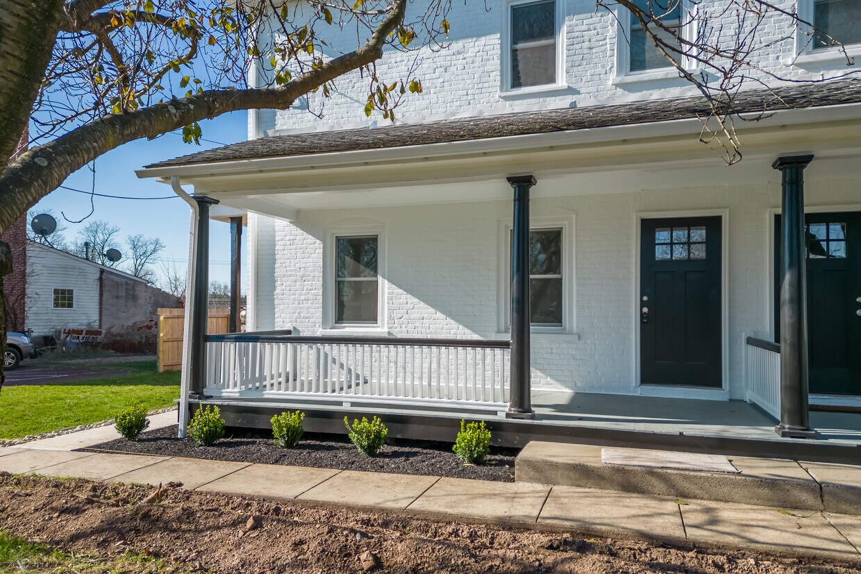 235 Morwood Rd Unit 1, Telford, PA 18969 Apartments in Telford, PA