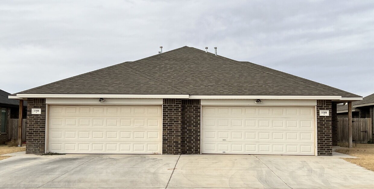 Foto principal - Southwest Lubbock Duplex in Cooper School ...