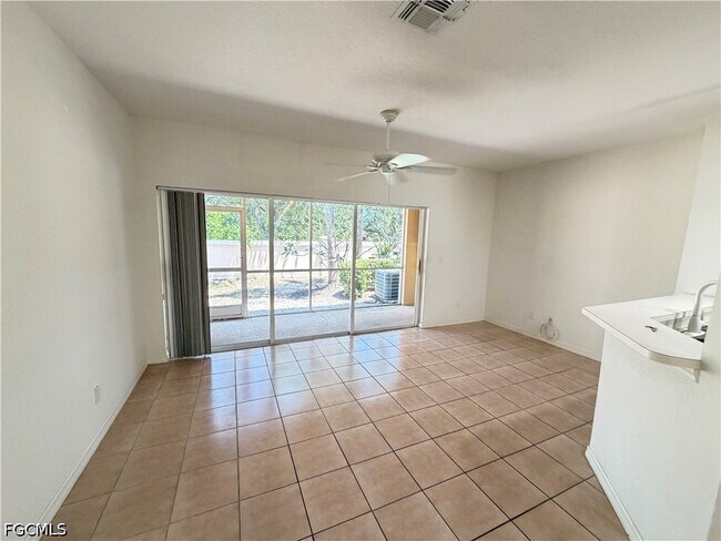 Building Photo - 8541 Athena Ct