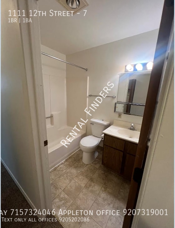 Building Photo - 1111 12th St