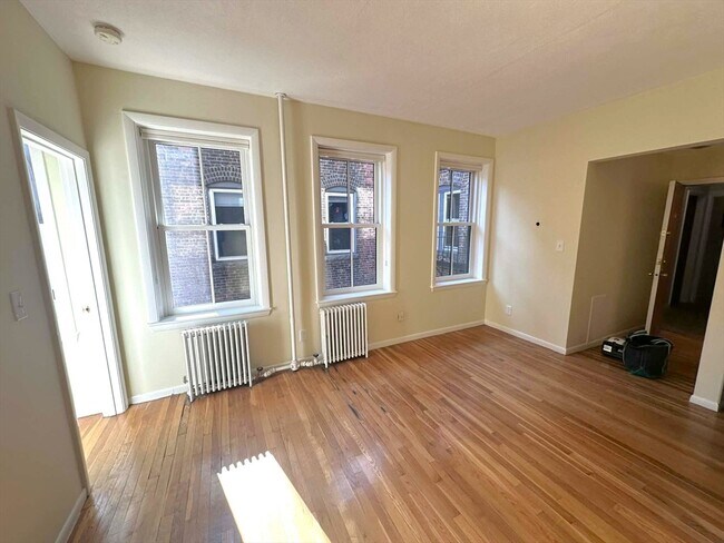 Foto del edificio - 57 W Cedar St