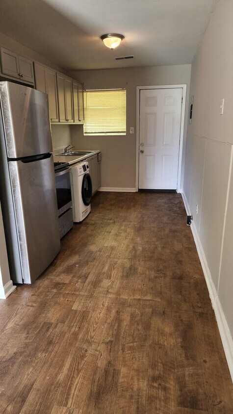 Foto principal - 2117 23rd St N