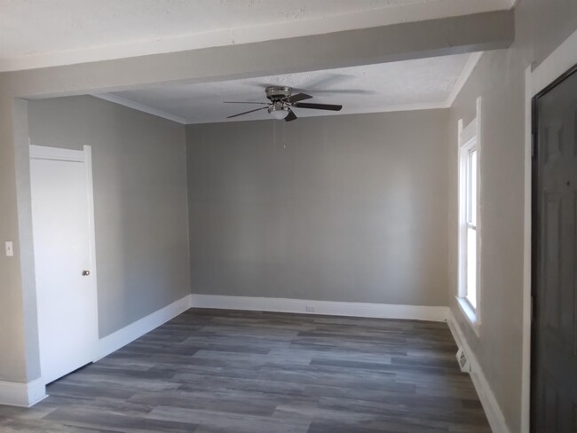 Building Photo - 1407 Colton St