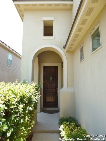 Foto del edificio - 4110 WOODBRIDGE WAY