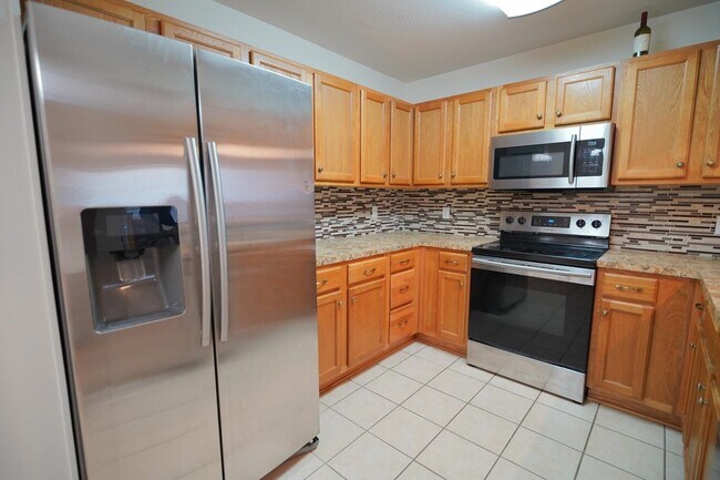 Building Photo - 4434 Gearhart Rd