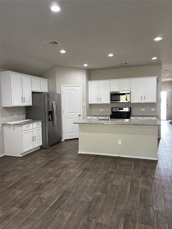 Building Photo - 18237 Cascadia Mill Ct.