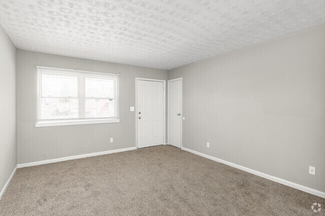 3HAB, 1BA - 1150SF - Maple Run Apartments - MAP