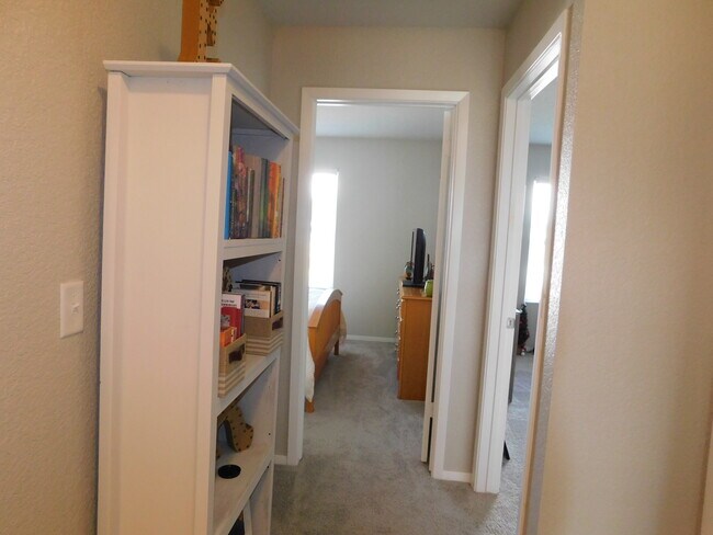 Foto del edificio - 5074 W Claxton Circle