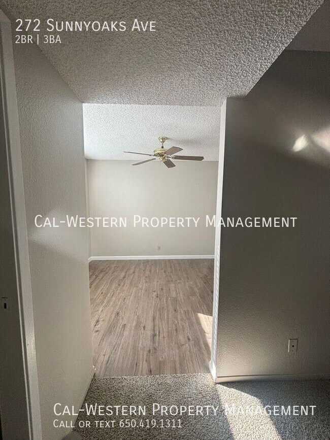 Foto del edificio - Two Story 2 Bed/2.5 Bath Townhouse style h...