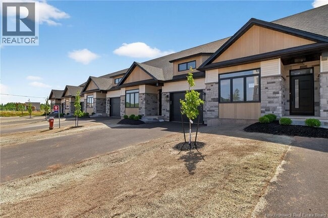 Building Photo - 39 Murray Ave.