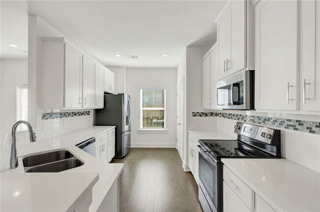 Foto del edificio - 1903 Plainsboro Dr