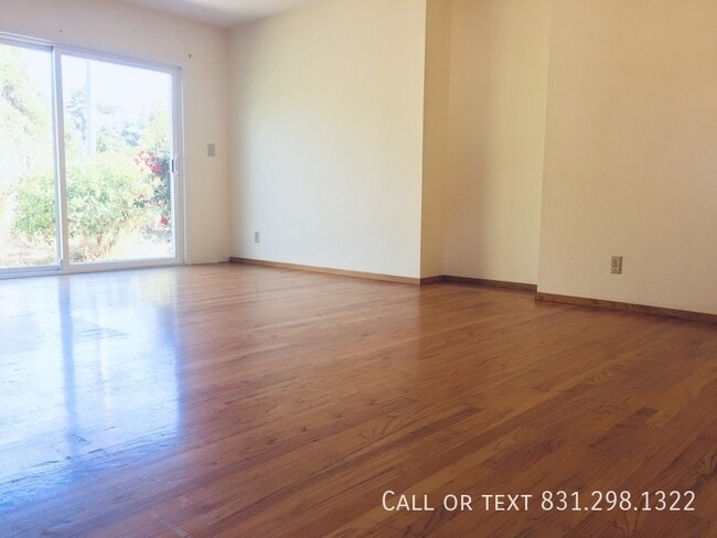 Building Photo - 501 Spruce St