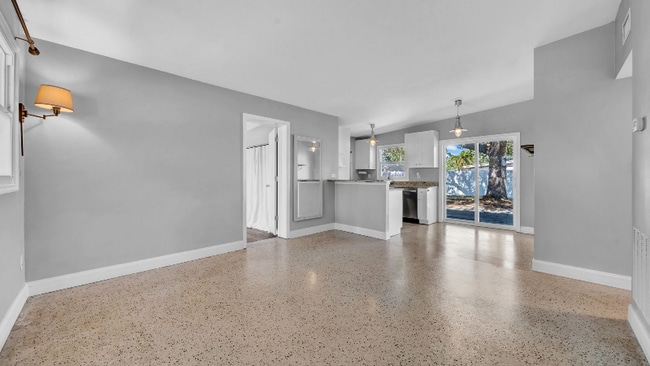 Foto del edificio - 5601 Cedar St NE