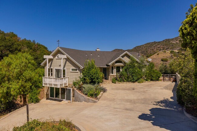 Foto del edificio - Ojai Views