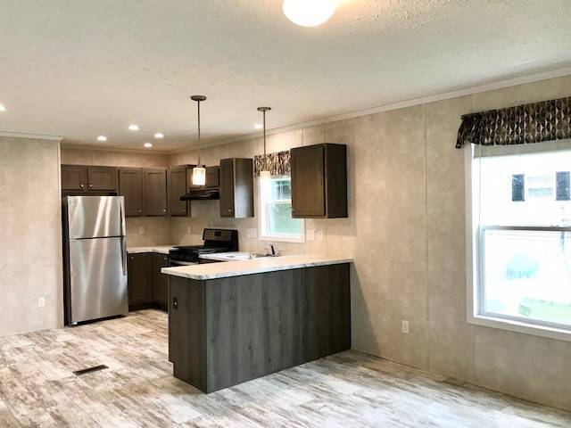 Building Photo - 114 Fernald Dr