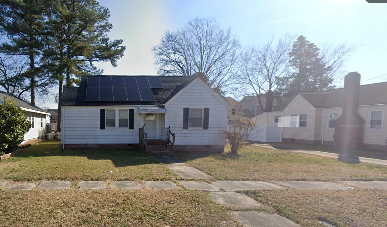 Primary Photo - 2730 Vimy Ridge Ave