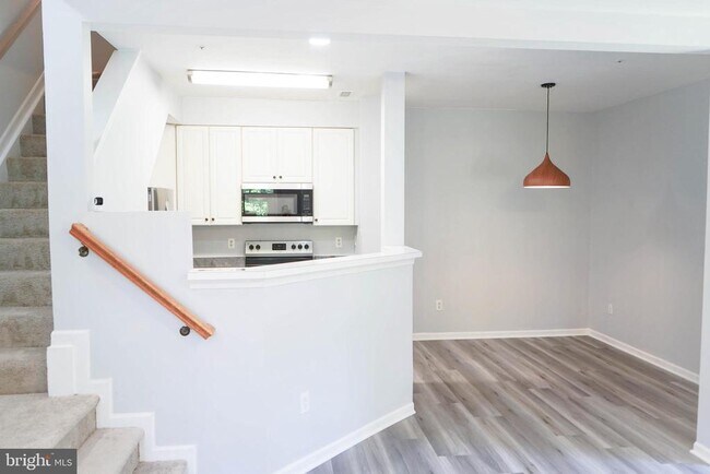 Foto del edificio - 5212 Duke Ct