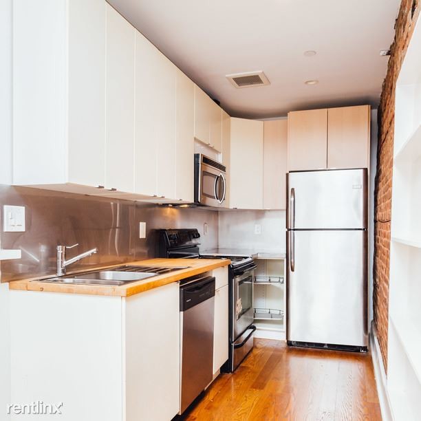 Foto del edificio - 568 Willoughby Ave