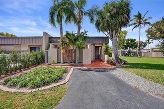 Building Photo - 7382 SW 105th Pl