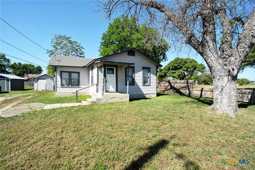 Foto principal - 122 Perryman St