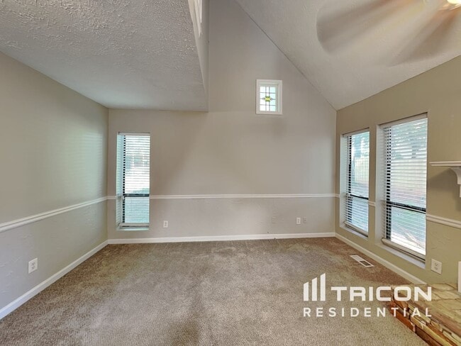 Building Photo - 2851 Forest Wood Dr