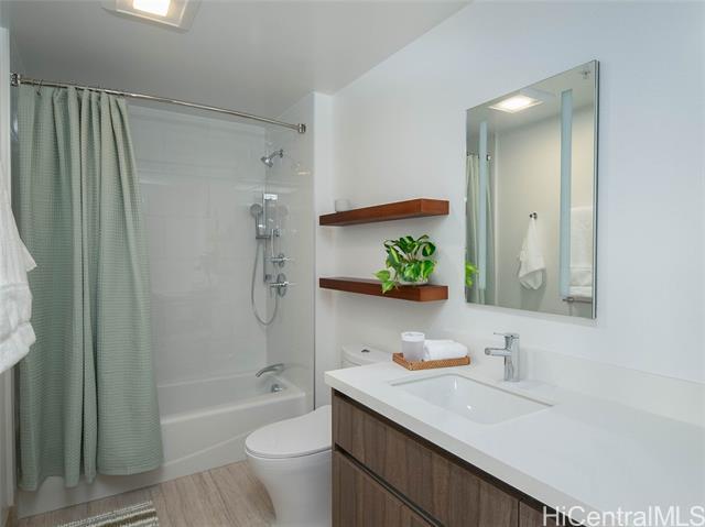 Foto del edificio - 1515 Liona St