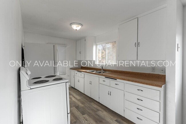 Foto del edificio - 159 S 500 E