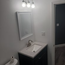 Building Photo - 132 Tiffany St Building Photo - 132 Tiffany St