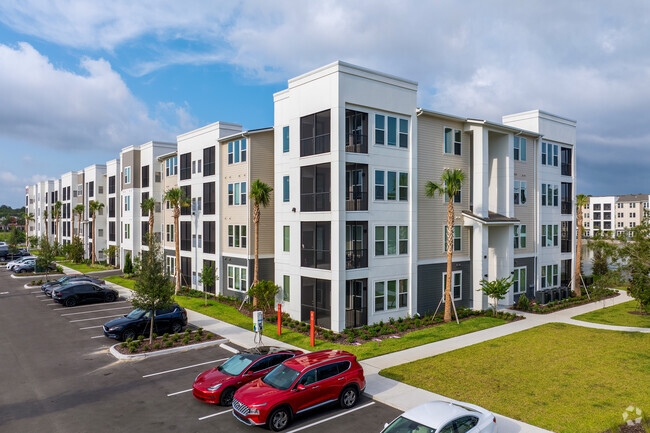 Building Photo - Afton Palms