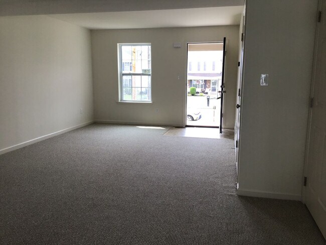 Foto del edificio - Lovely Muhlenberg townhome!