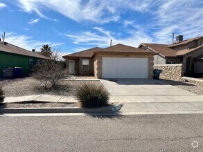 Building Photo - 14144 Tierra Morena Dr