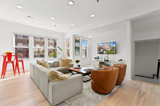 Foto del edificio - 813 T St NW