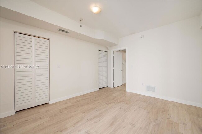 Foto del edificio - 1712 SW 2nd Ave