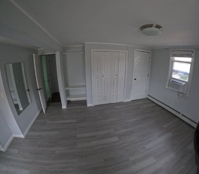 Foto del edificio - 729 Sharon Ave