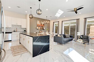 Building Photo - 5908 St Augustine St