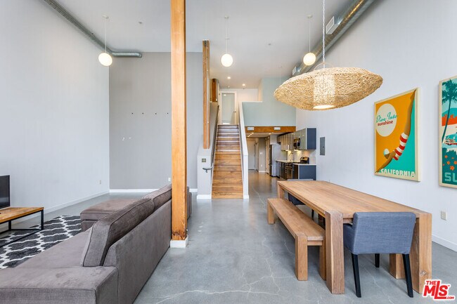 Foto del edificio - 4215 Glencoe Ave