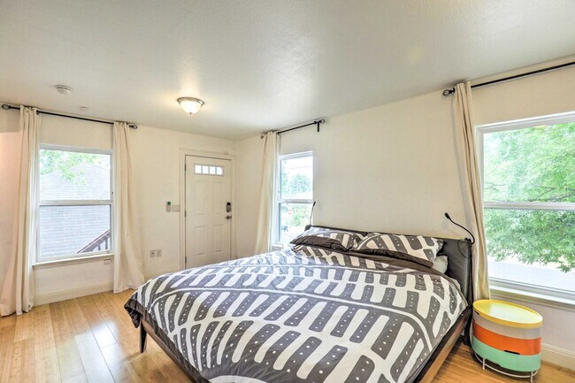 Foto del edificio - 3600 Govalle Ave