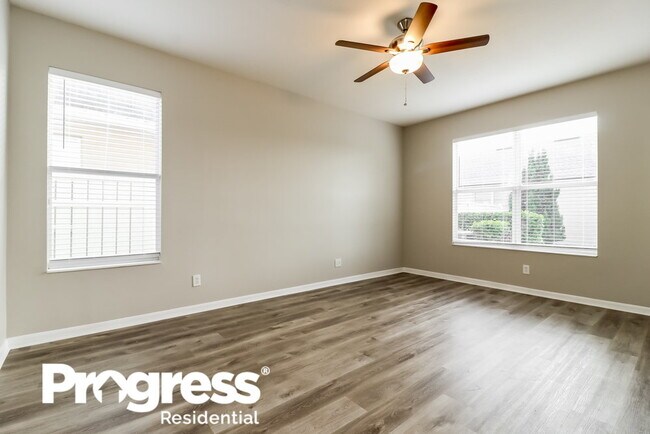 Foto del edificio - 7921 Moccasin Trail Dr