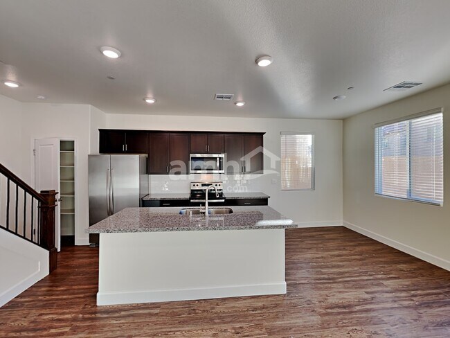 Building Photo - 78 Cabaletta Ln