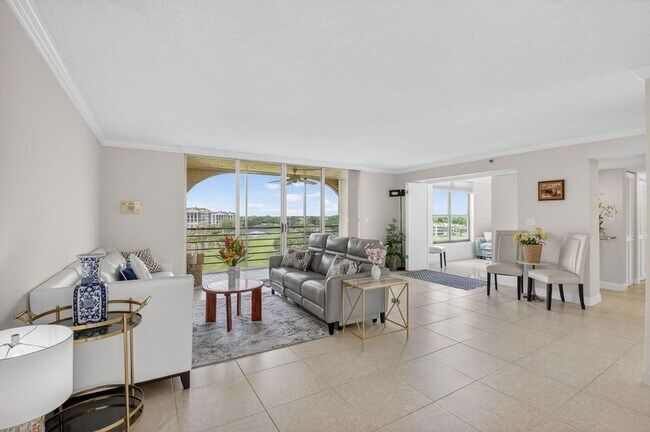 Foto del edificio - 7129 Promenade Dr
