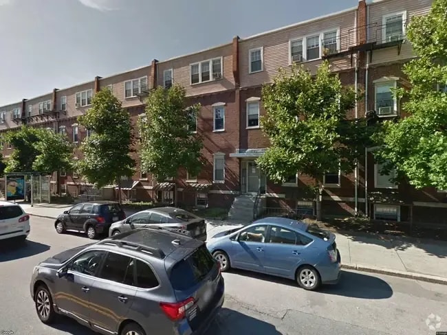 Building Photo - 177 Beacon St