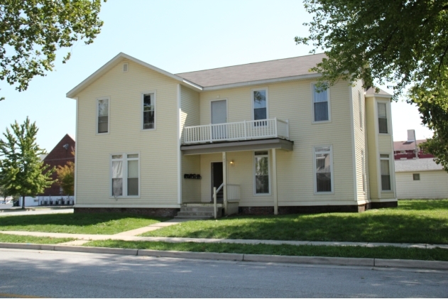 Primary Photo - 1031 Hartford St