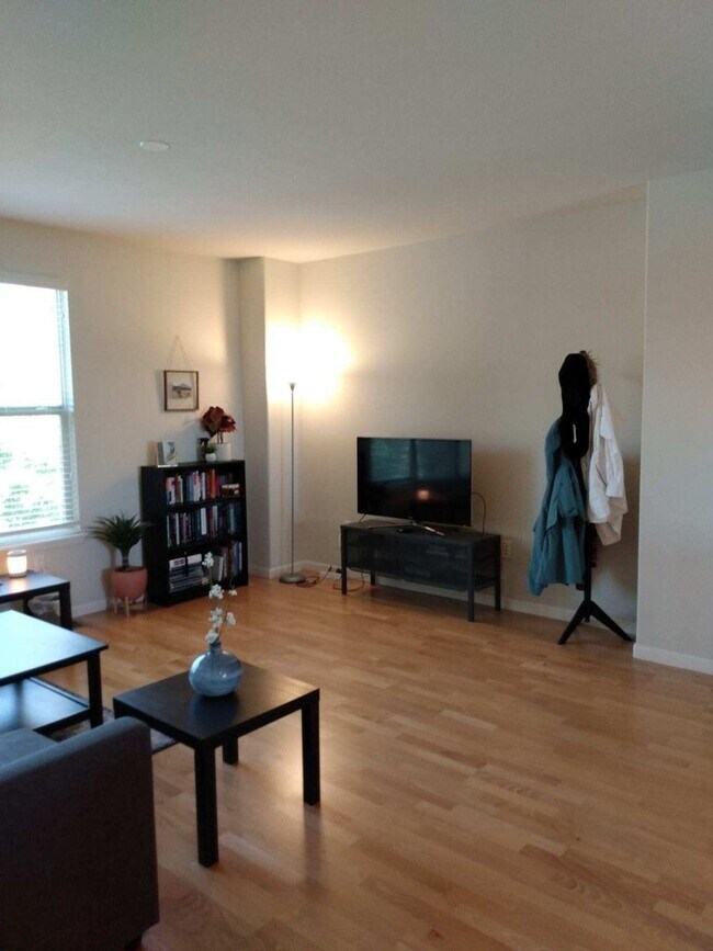 Foto del edificio - Bright 2bd/2.5 ba townhome in quiet Broomf...