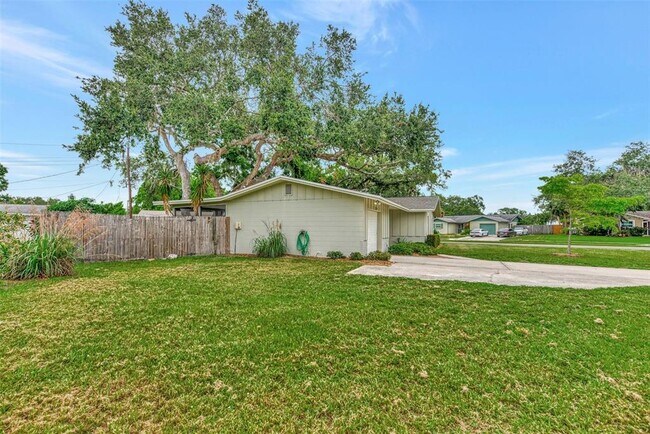 Building Photo - 5429 Starwood Pl