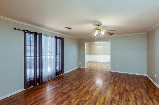 Foto del edificio - 1510 Belvedere Dr